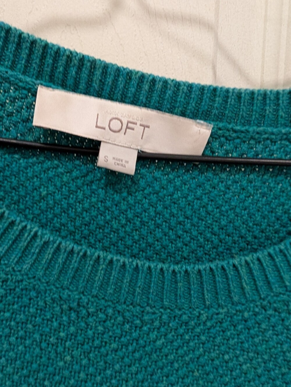 Size Small Turquoise Sweater - Picture 4 of 4